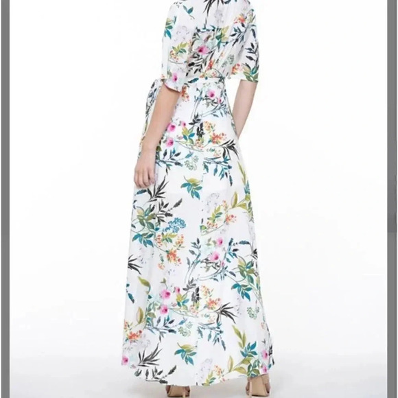 •The Room•   - Picture 6 of 6